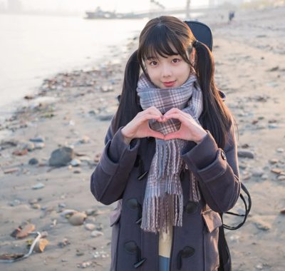 COS图集丨Coser赤西夜夜(稚乖画册):NO.023-吉他少女[83P2V-1.55G]